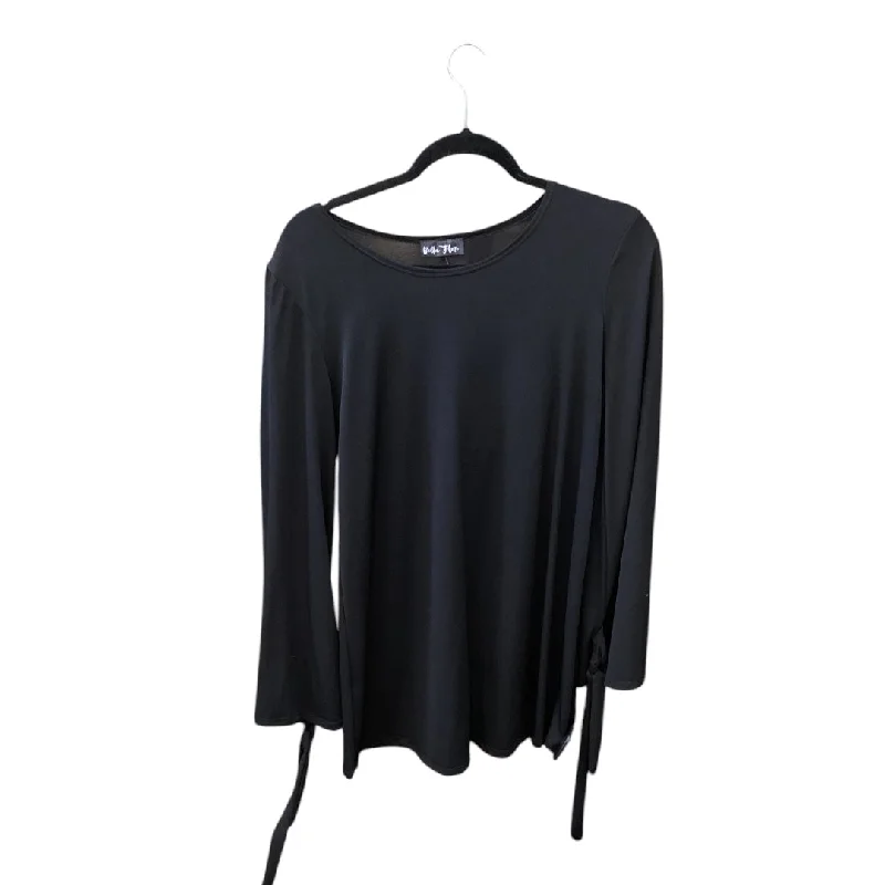 Top Long Sleeve By Clothes Mentor In Black, Size: M