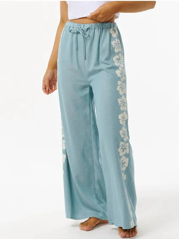 Hibiscus Heat Pant In Mid Blue