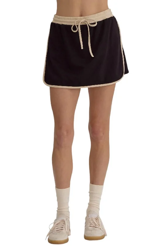 Women's Soft Skort In Black