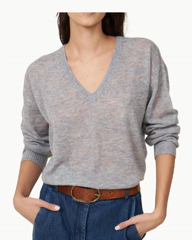 Mixine Woman Knit Pullover Sweater In Grey